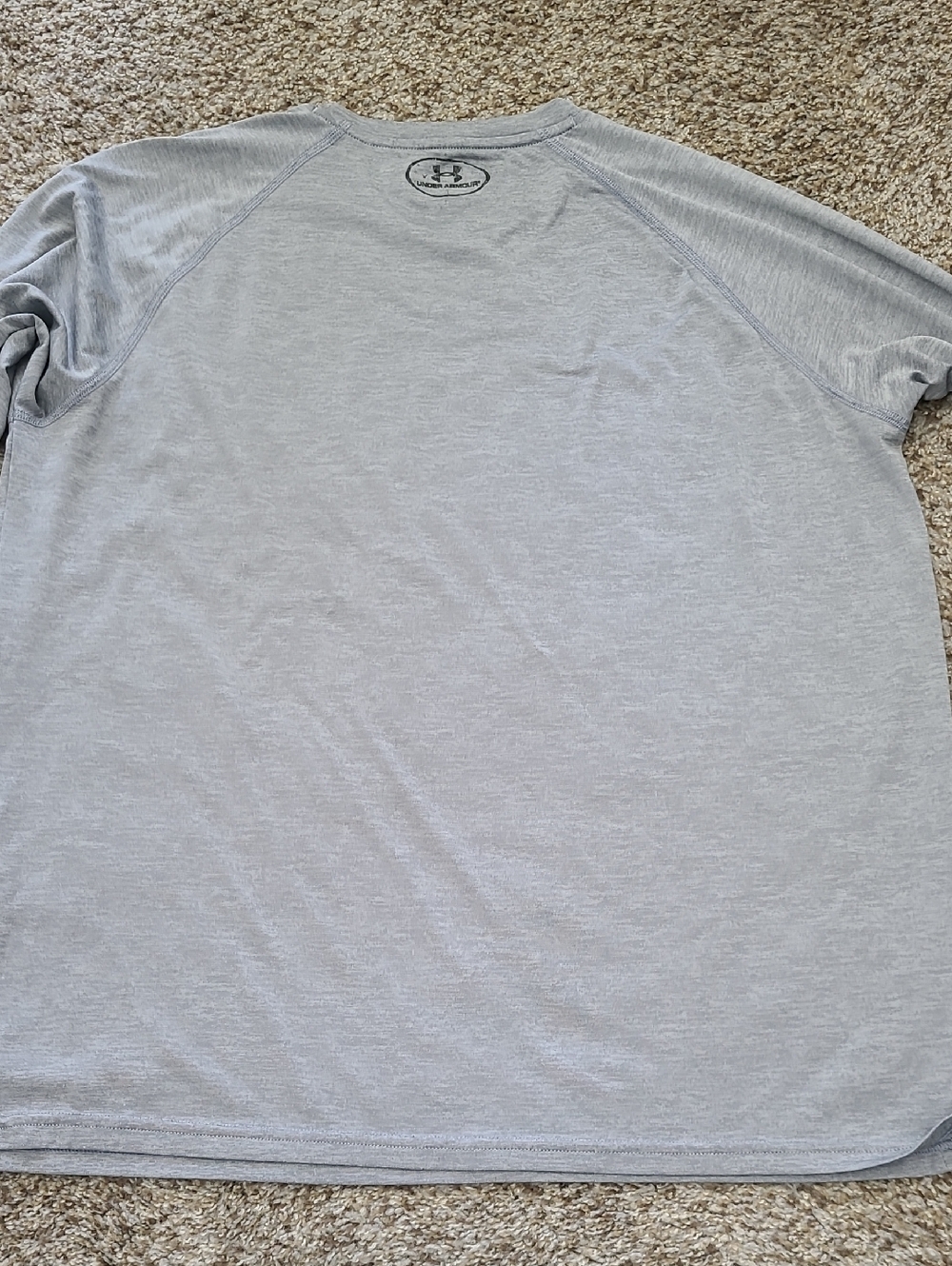 Under Armour Men’s Long Sleeve Performance Tee - Light Gray - Picture 4 of 7